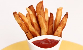 Homemade French Fries Recipe – Laura Vitale – Laura in the Kitchen Episode 593