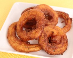 Homemade Onion Rings Recipe – Laura Vitale – Laura in the Kitchen Episode 606