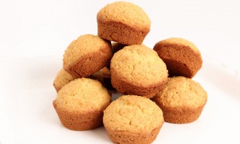 Maple Cornbread Muffins Recipe – Laura Vitale – Laura in the Kitchen Episode 847