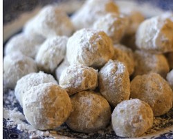 Mexican Wedding Cookies Recipe – Polvorones