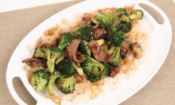 Beef & Broccoli Stir Fry Recipe – Laura Vitale – Laura in the Kitchen Episode 861