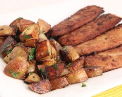 Crispy Sausage & Potatoes Recipe – Laura Vitale – Laura in the Kitchen Episode 892