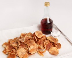 Homemade Salt & Vinegar Chips Recipe – Laura Vitale – Laura in the Kitchen Episode 910