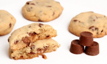 Rolo Stuffed Chocolate Chip Cookie Recipe – Laura Vitale – Laura in the Kitchen Episode