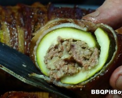 Bacon Cheeseburger Stuffed Zucchini