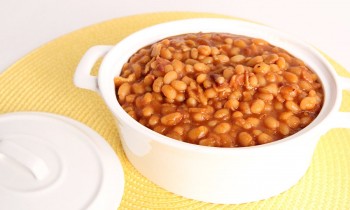 Easy BBQ Baked Beans Recipe – Laura Vitale – Laura in the Kitchen Episode 960