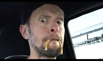 Best healthy snacks to keep in your car!