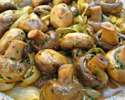 Garlic Mushrooms and Onions – Side Dish or Over Steak – PoorMansGourmet