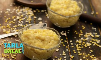 Oats Khichdi (Diabetes and Low-Cal Recipe), Recipe in Hindi (ओट्स खिचड़ी) by Tarla Dalal