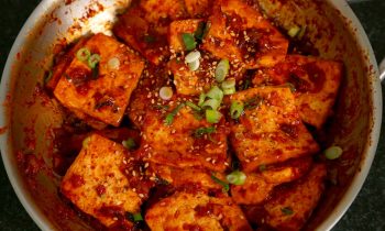 Spicy braised tofu (Dubu-jorim: 두부조림)