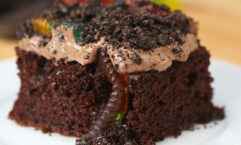 “Worms And Dirt” Poke Cake