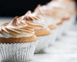 Lemon Meringue Cupcakes