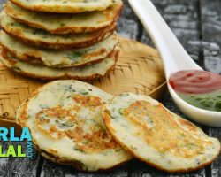 झटपट मिनी सोया डोसा पकाने की विधि (Quick Mini Soya Dosa Recipe) by Tarla Dalal