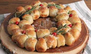 Garlic Knot Pull-Apart Bread Recipe | Episode 1216