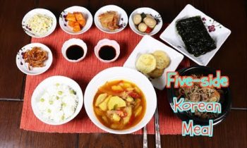 A Korean Traditional 5-side Meal (5첩 반상)