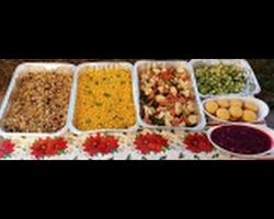 Thanksgiving Dinner Party Ideas : Roasted Turkey with Side Dishes