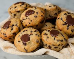 Chocolate-Filled Banana Muffins