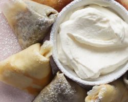 Crepe Triangle Pockets