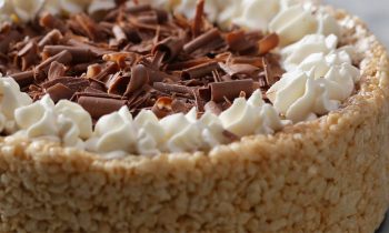 Crispy Rice Cereal Chocolate Cheesecake