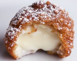Fried Cinnamon Crunch Cheesecake Bites