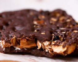 Blueberry Chocolate Energy Bars