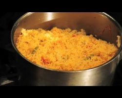 How to Make Mexican Rice as a Side Dish : Texas Flavors