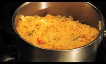 How to Make Mexican Rice as a Side Dish : Texas Flavors