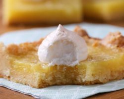 Lemon Meringue Bars