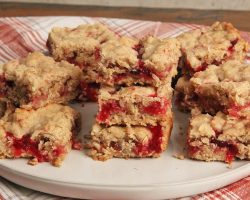 Breakfast Cranberry Oatmeal Bars | Ep. 1303