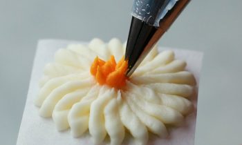 How To Pipe Buttercream Flowers • Tasty