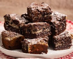Cookies & Cream Cheesecake Brownies | Ep. 1334