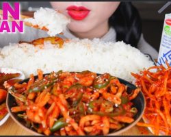 ASMR KOREAN SPICY SIDE DISHES | SQUID | RADISH KIMCHI | PICKLED CHILLIES | RICE | EATING SOUNDS