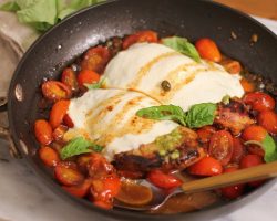 Skillet Caprese Chicken