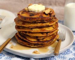 Pumpkin Chocolate Chip Pancakes
