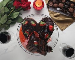 How To Make A Chocolate-Covered Strawberry Broken Heart Cake