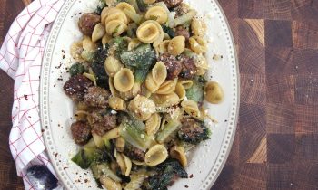 Pasta with Meatballs and Escarole