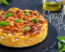 Spaghetti Pie – Easy Baked Spaghetti Pie with Meat Tomato Sauce
