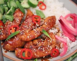 Chili Honey Chicken with Sushi Rice