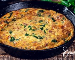 Crustless Spinach Bacon Quiche – Gluten-Free Skillet Quiche