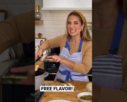 Don’t pay extra when you can get that free flavor! #shorts #cookingtips
