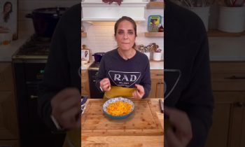 It takes 2 seconds and makes all the difference! #shorts #cheese #cooking