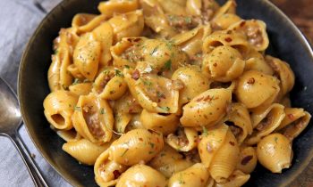 Laura Vitale Makes Homemade ‘Hamburger Helper’