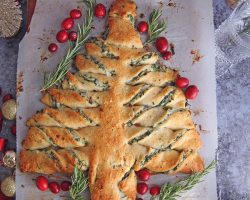 Spinach Dip Christmas Tree