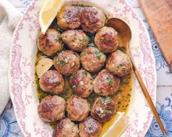 Lemon Meatballs – The Perfect Summertime Weeknight Recipe!