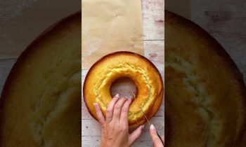 Italian pound cake! My fav! All dressed up for MDW! Full recipe on my site!