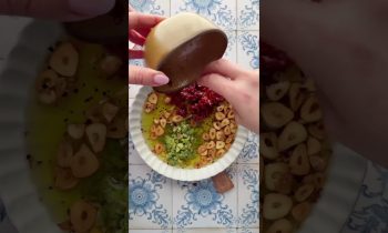 My fav bread dipping oil ever!! Recipe in comments! #recipe #recipes #bread