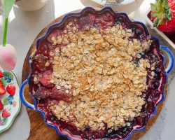 The BEST Berry Crisp EVER!