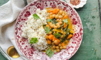 Crockpot Chickpea and Sweet Potato Stew – Easy and Delicious!