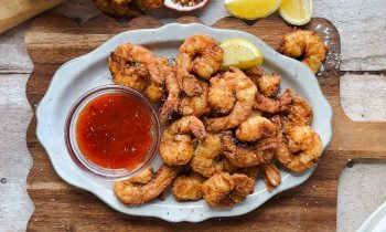 Crispy Shrimp with Honey Buffalo Sauce
