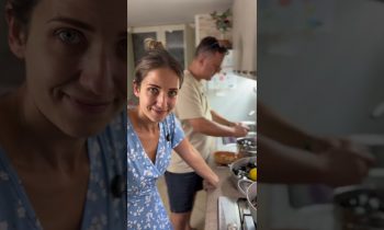 Spaghetti with Mussels – Italy with my Family!